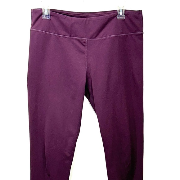 Fabletics Anywhere Motion365® High-Waisted Legging Plum / BURGUNDY - Picture 3 of 7